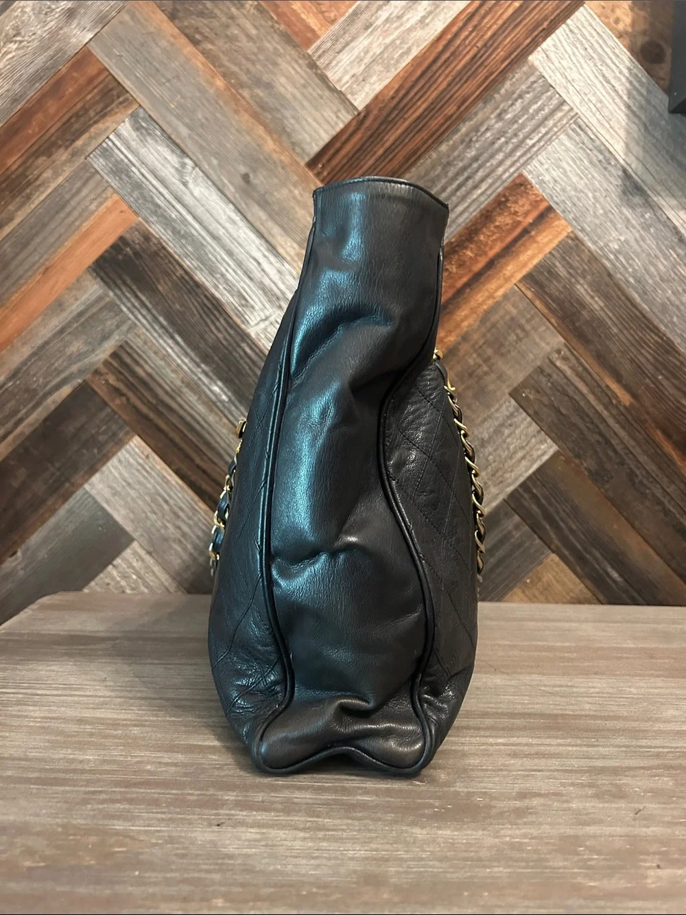 Vintage Chanel Quilted Lambskin Leather Tote Bag🎁